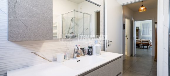 3-Zimmer Wohnung in Caronno Pertusella, Italy, Nr. 291114 2