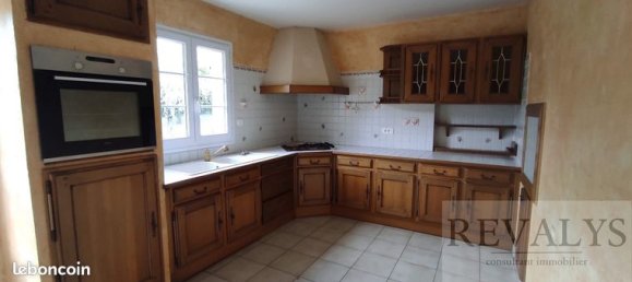 6 bedrooms House in Autun, France No. 358974 5