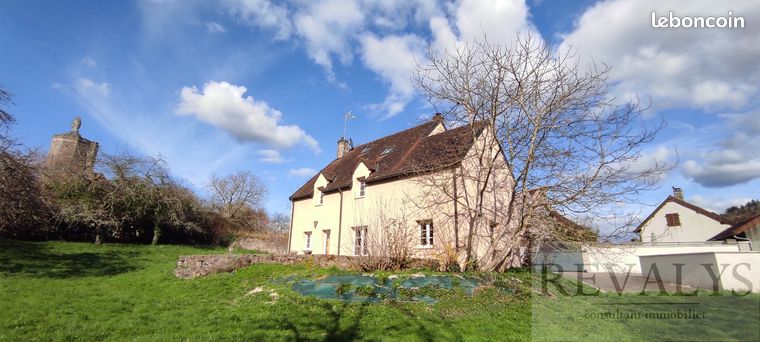6 bedrooms House in Autun, France No. 358974