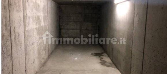 Garagem em Locate di Triulzi, Italy 24 m² N.º 261897 9