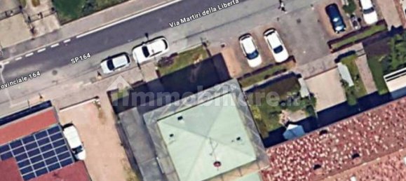 Garagem em Locate di Triulzi, Italy 24 m² N.º 261897 2