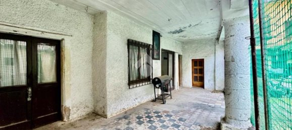 Casa de 5 divisões em Calcinate, Italy N.º 111137 10