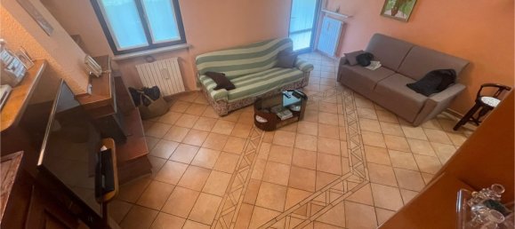 5 bedrooms Villa in Rottofreno, Italy No. 335687 4