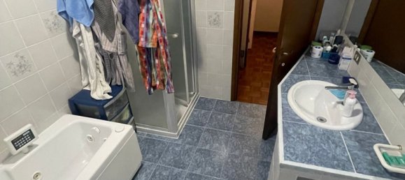 5 bedrooms Villa in Rottofreno, Italy No. 335687 17