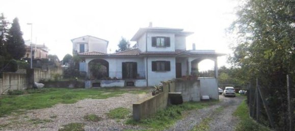 4 rooms Villa in Montefiascone, Italy No. 305329 4