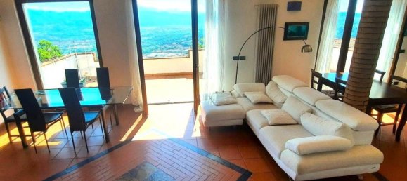 5 Schlafzimmer Haus in Follo, Italy, Nr. 332897 2