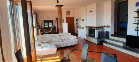 5 Schlafzimmer Haus in Follo, Italy, Nr. 332897 14