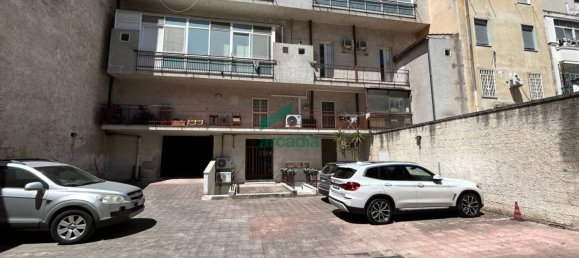 3-salle Propriété commerciale à Bari, Italy No. 293791 16
