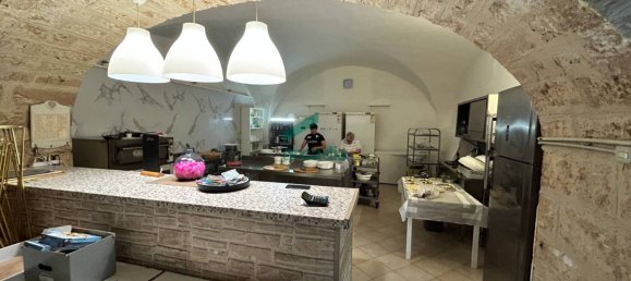 3-salle Propriété commerciale à Bari, Italy No. 293791 15