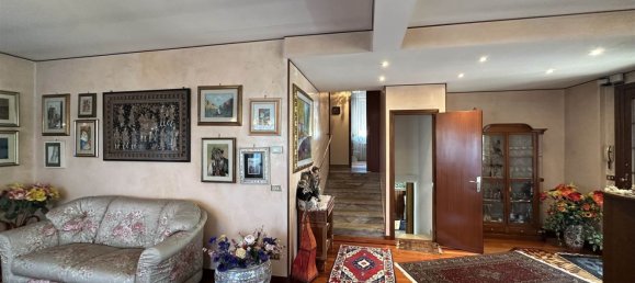 8 غرف نوم فيلا في Abano Terme, Italy رقم 371252 12