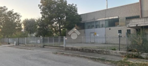 600m² Warehouse in Rubiera, Italy No. 18230 12