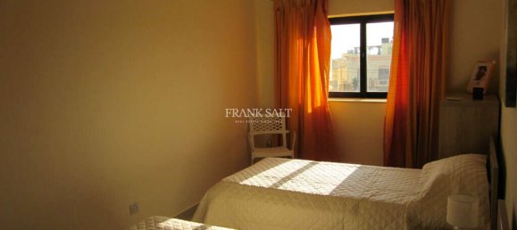 3 bedrooms Villa in Swieqi, Malta No. 8670 11