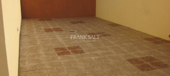 3 bedrooms Villa in Swieqi, Malta No. 8670 16