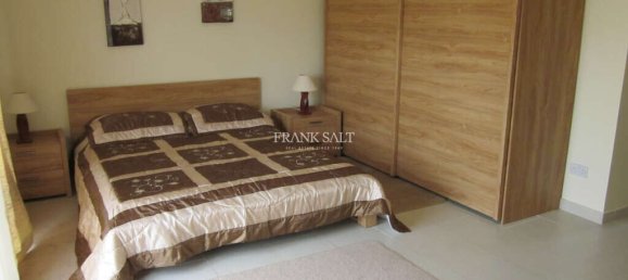 3 bedrooms Villa in Swieqi, Malta No. 8670 14