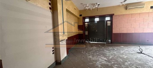 75m² Commercial property in Villaricca, Italy No. 136882 6