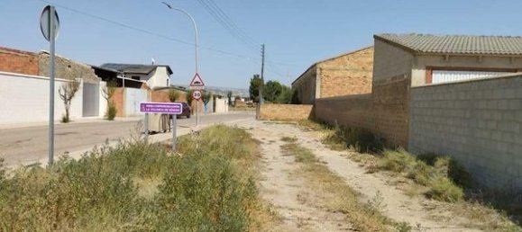 817m² Land in Zaragoza, Spain No. 64012 5