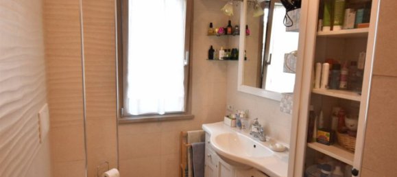 3 rooms Apartment in Rome, Italy No. 261206 33