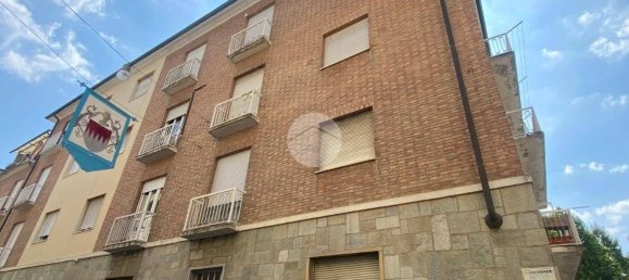 Apartamento de 2 dormitorios en Asti, Italy No. 43577 23