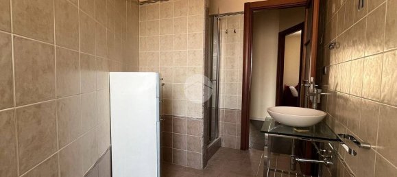 Apartamento de 2 dormitorios en Asti, Italy No. 43577 19