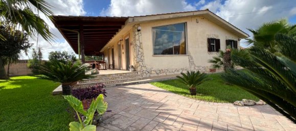 4غرفة فيلا في Aprilia, Italy رقم 362966 2