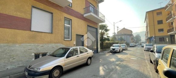 5 rooms Building in Chivasso, Italy No. 72922 9