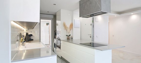 Apartamento de 3 dormitorios en Estepona, Spain No. 147565 29