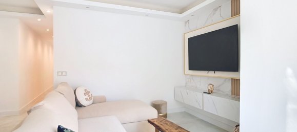 Apartamento de 3 dormitorios en Estepona, Spain No. 147565 35