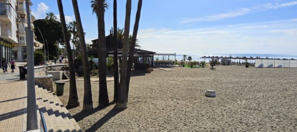 Apartamento de 3 dormitorios en Estepona, Spain No. 147565 7