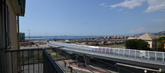 6 rooms Apartment in Genoa, Italy No. 284260 5