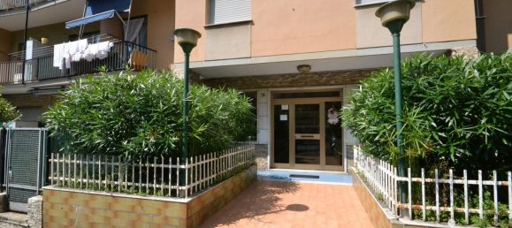 6 rooms Apartment in Genoa, Italy No. 284260 13