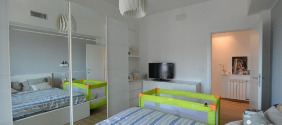 6 rooms Apartment in Genoa, Italy No. 284260 30