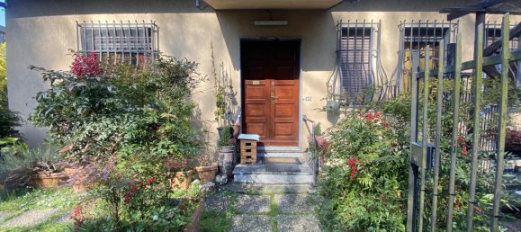 7 rooms Villa in Como, Italy No. 2343 6