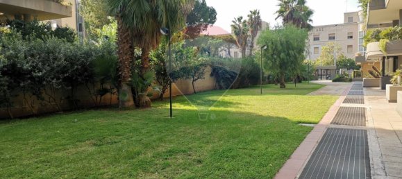 Apartamento de 2 dormitorios en Bari, Italy No. 318288 37