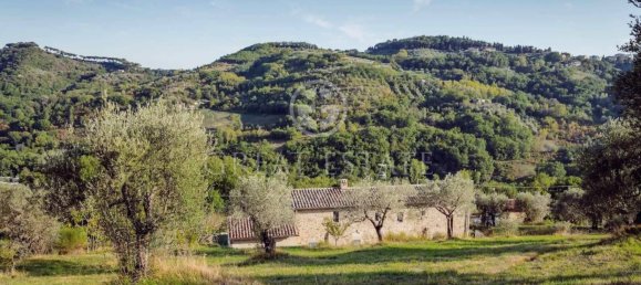 3 bedrooms House in Perugia, Italy No. 138205 4