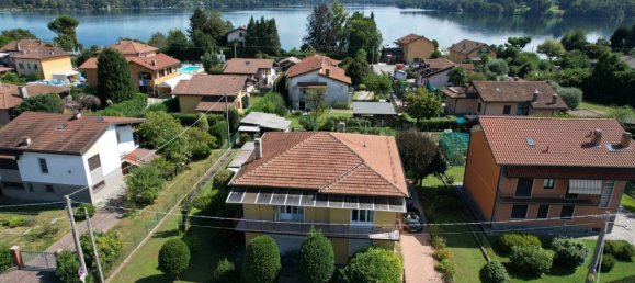 Вилла с 2 спальнями в Кадредзате, Италия № 326547 2