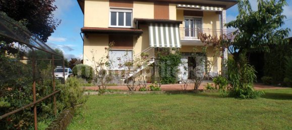 Вилла с 2 спальнями в Кадредзате, Италия № 326547 7