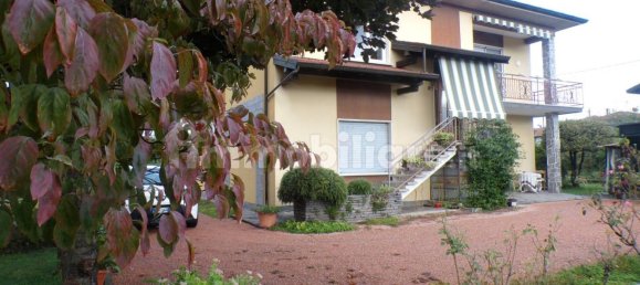 Вилла с 2 спальнями в Кадредзате, Италия № 326547 5