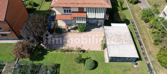 Вилла с 2 спальнями в Кадредзате, Италия № 326547 4