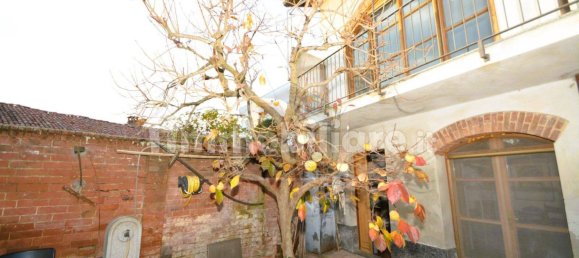 3 bedrooms House in Cerreto d'Asti, Italy No. 129653 26