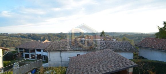 3 bedrooms House in Cerreto d'Asti, Italy No. 129653 29