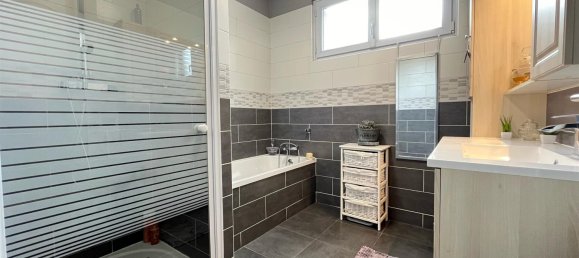 Дом с 3 спальнями в Лувр, Франция № 183337 12