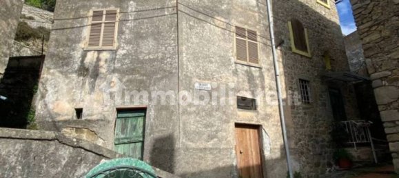 4 bedrooms Villa in Follo, Italy No. 258889 4