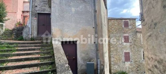 4 bedrooms Villa in Follo, Italy No. 258889 11