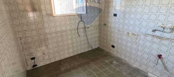 Дом с 48 комнатами в Палаццоло Акреиде, Италия № 223834 3