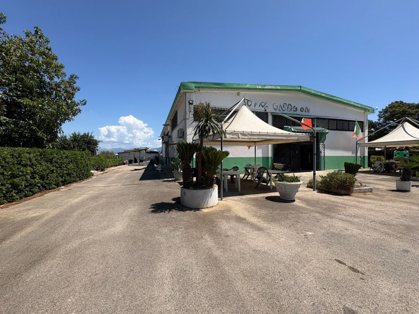  عقار تجاري في Terracina, Italy 425متر مربع رقم 263466