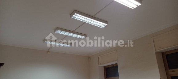 2غرفة عقار تجاري في Rome, Italy رقم 25157 5