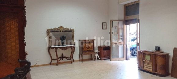 2غرفة عقار تجاري في Rome, Italy رقم 25157 14