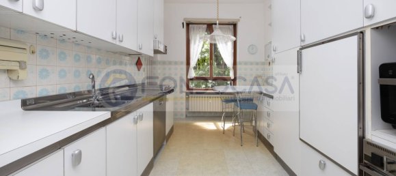 2 rooms Apartment in Cologno Monzese, Italy No. 296704 37