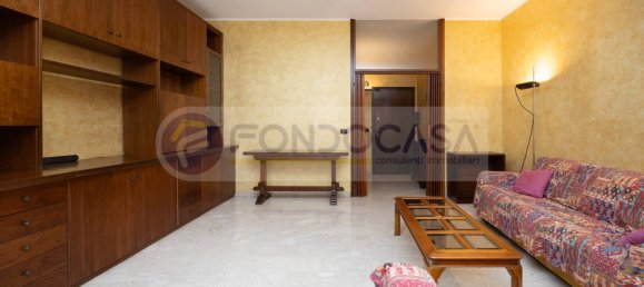 2 rooms Apartment in Cologno Monzese, Italy No. 296704 6