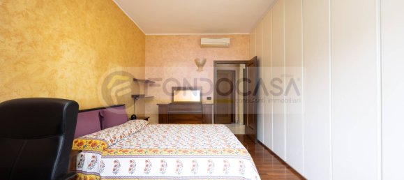 2 rooms Apartment in Cologno Monzese, Italy No. 296704 17